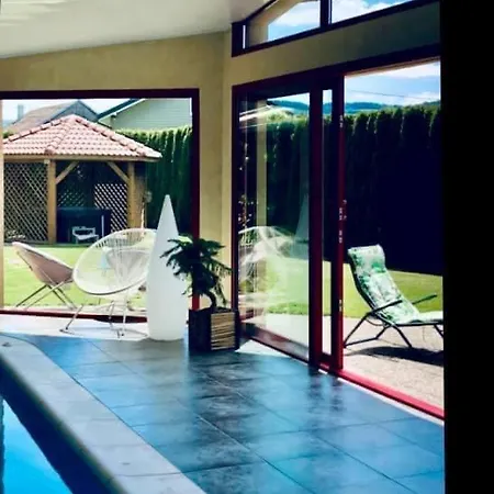 Hotel Sapin Myrtille Piscine Jacuzzi Dommartin-lès-Remiremont